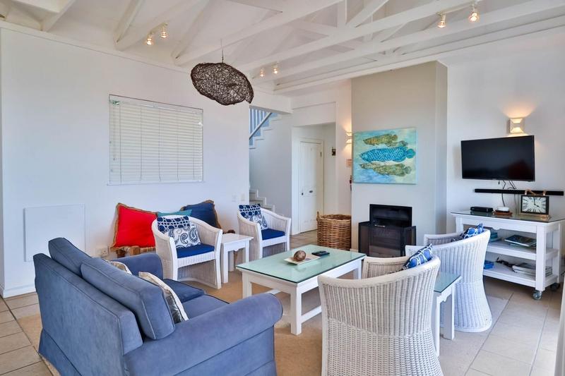 To Let 3 Bedroom Property for Rent in Pinnacle Point Golf Estate Western Cape